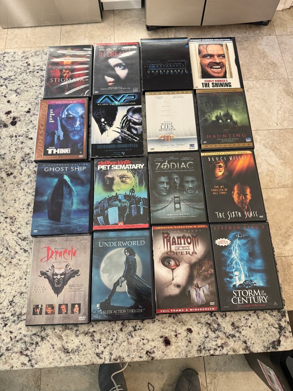 Lot Of 16 Horror DVDs The Shining Zodiac Dracula The Sixth Sense
